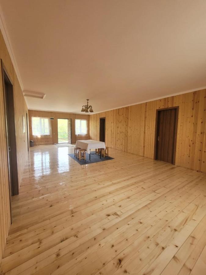 Guesthouse Miranda ウシュグリ エクステリア 写真