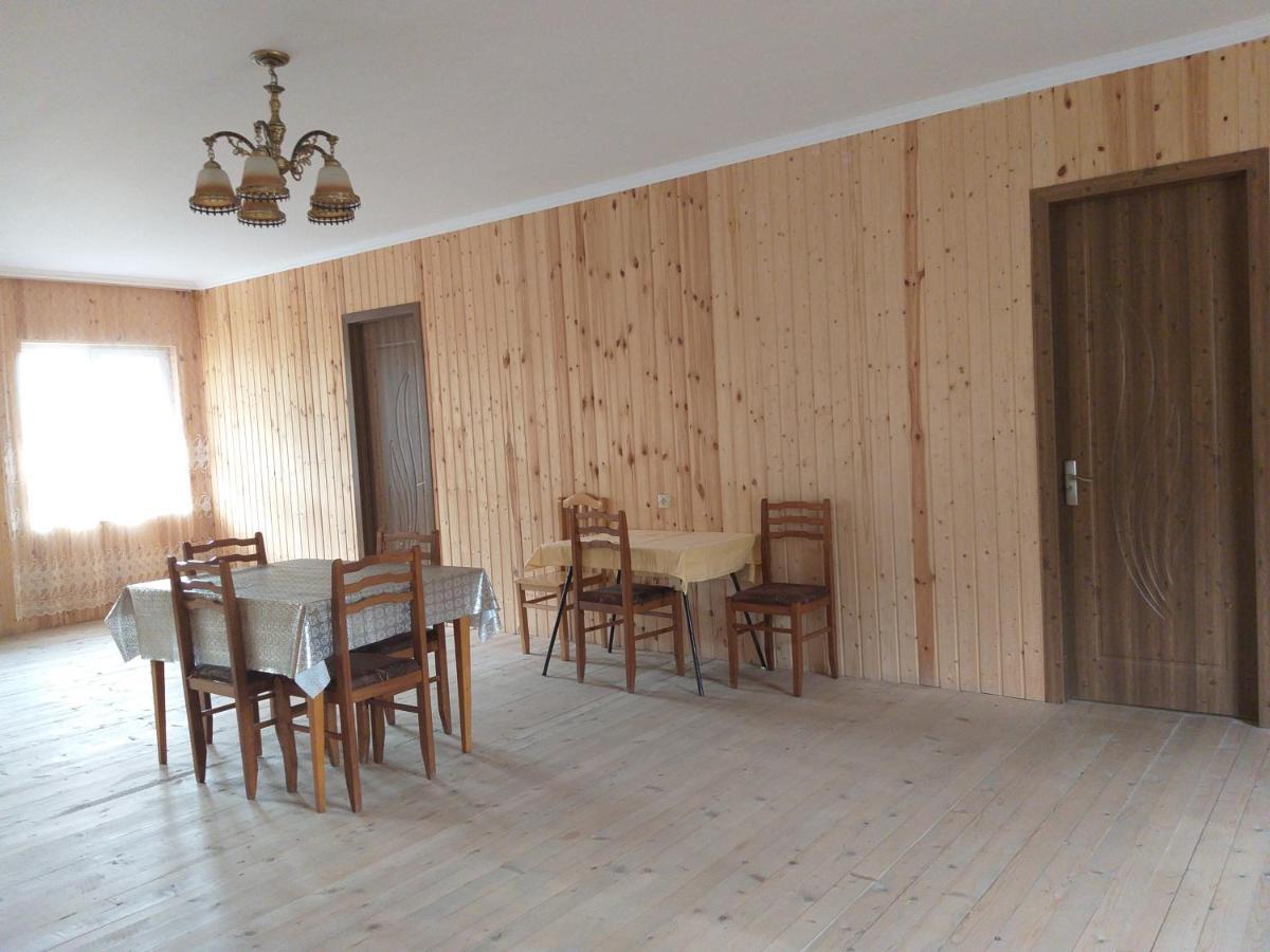 Guesthouse Miranda ウシュグリ エクステリア 写真